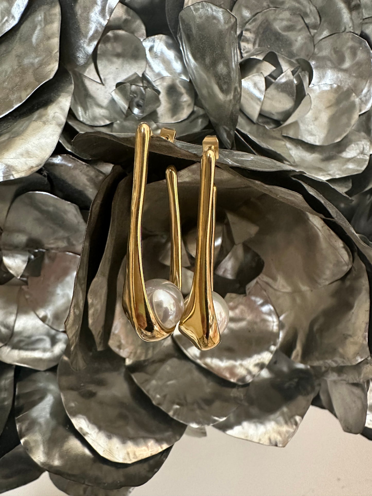 The Mia Earrings